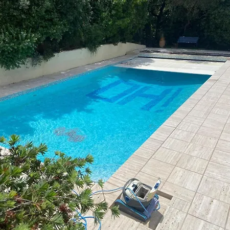 아파트 Semaphore, Piscine, Parking Prive 생트막시메